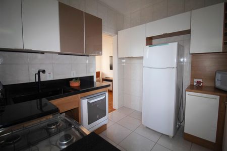 Apartamento para alugar com 68m², 2 quartos e 1 vagaCozinha