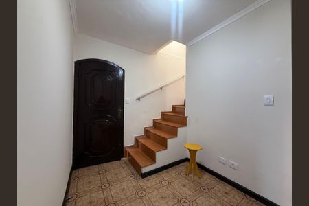 Casa para alugar com 200m², 3 quartos e 3 vagasEntrada
