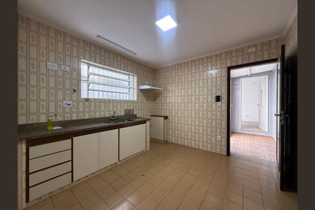 Casa para alugar com 200m², 3 quartos e 3 vagasCozinha