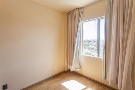 Apartamento para alugar com 68m², 2 quartos e 1 vagaSuíte