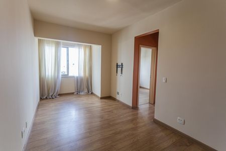Sala de apartamento para alugar com 2 quartos, 68m² em Horto, Belo Horizonte
