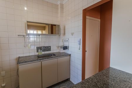 Apartamento para alugar com 68m², 2 quartos e 1 vagaCozinha