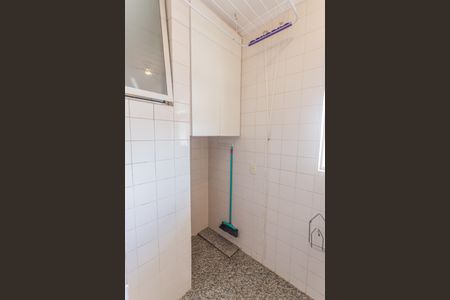 Apartamento para alugar com 68m², 2 quartos e 1 vagaÁrea de Serviço