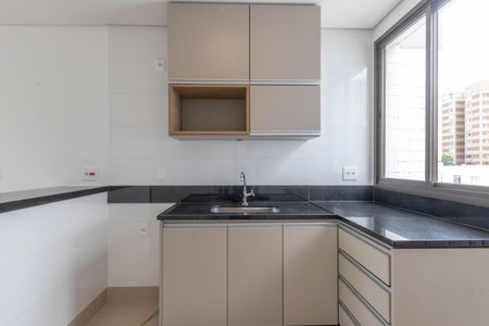 Apartamento à venda com 120m², 2 quartos e 2 vagasCozinha