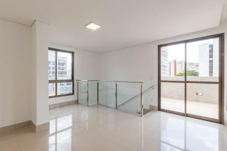 Apartamento à venda com 120m², 2 quartos e 2 vagasSala