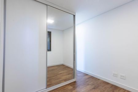 Apartamento à venda com 120m², 2 quartos e 2 vagasQuarto 2