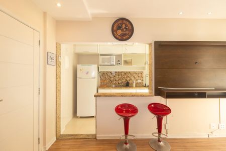 Sala de apartamento para alugar com 2 quartos, 50m² em Campo Grande, Rio de Janeiro