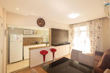 Sala de apartamento para alugar com 2 quartos, 50m² em Campo Grande, Rio de Janeiro