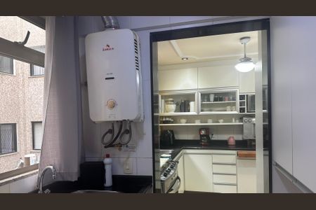 Apartamento à venda com 144m², 3 quartos e 3 vagasÁrea de Serviço