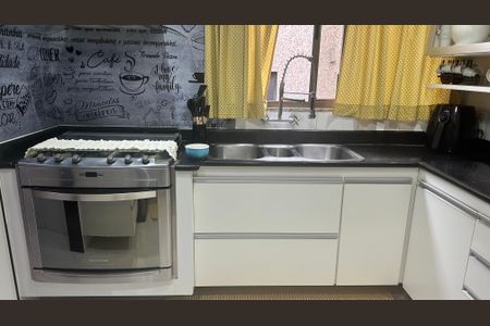 Apartamento à venda com 144m², 3 quartos e 3 vagasCozinha