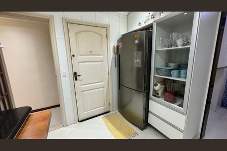 Apartamento à venda com 144m², 3 quartos e 3 vagasCozinha