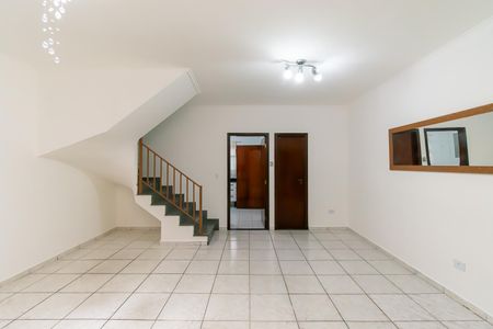 Casa à venda com 116m², 3 quartos e 2 vagasSala
