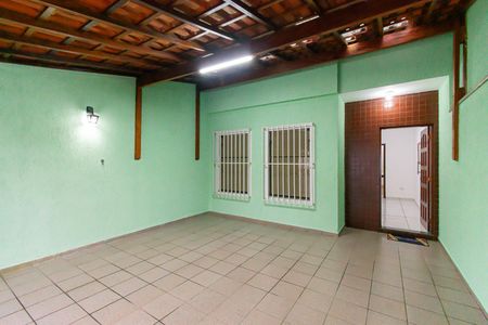 Casa à venda com 116m², 3 quartos e 2 vagasGaragem