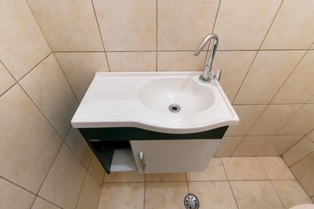 Casa à venda com 116m², 3 quartos e 2 vagasLavabo