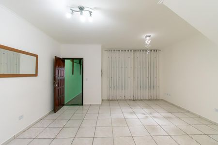 Casa à venda com 116m², 3 quartos e 2 vagasSala
