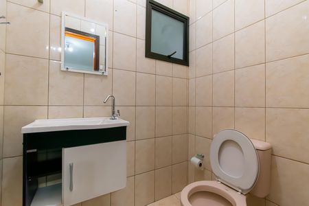 Casa à venda com 116m², 3 quartos e 2 vagasLavabo