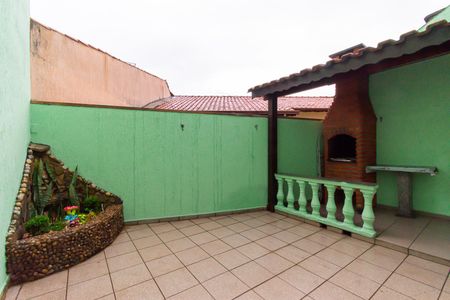 Casa à venda com 116m², 3 quartos e 2 vagasQuintal