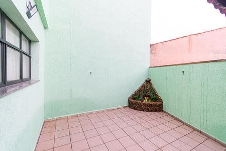 Casa à venda com 116m², 3 quartos e 2 vagasQuintal