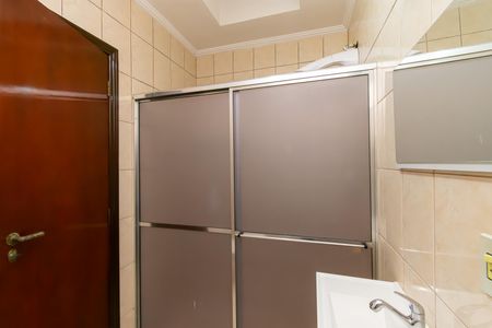 Casa à venda com 116m², 3 quartos e 2 vagasBanheiro social