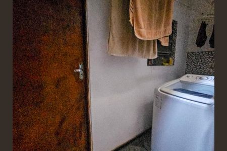 Área de Serviço de casa para alugar com 4 quartos, 90m² em Jardim São Luís, São Paulo