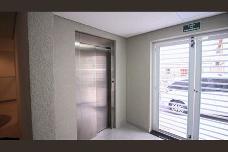 Apartamento à venda com 45m², 1 quarto e sem vagaÁrea comum