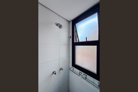 Casa de condomínio para alugar com 122m², 2 quartos e 1 vagaBanheiro da Suíte