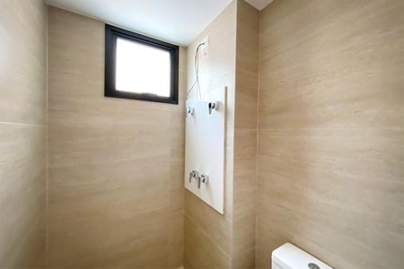 Apartamento à venda com 101m², 3 quartos e 2 vagas Apartamento à venda com 101m², 3 quartos e 2 vagasBanheiro das Suíte 2