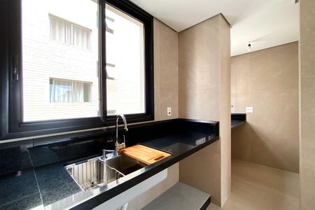 Apartamento à venda com 101m², 3 quartos e 2 vagas Apartamento à venda com 101m², 3 quartos e 2 vagasCozinha