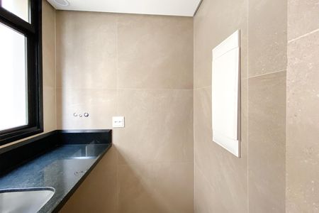 Apartamento à venda com 101m², 3 quartos e 2 vagas Apartamento à venda com 101m², 3 quartos e 2 vagasÁrea de Serviço
