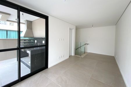 Apartamento à venda com 101m², 3 quartos e 2 vagas Apartamento à venda com 101m², 3 quartos e 2 vagasSala 2