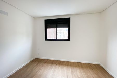 Apartamento à venda com 171m², 3 quartos e 2 vagasSuite 1