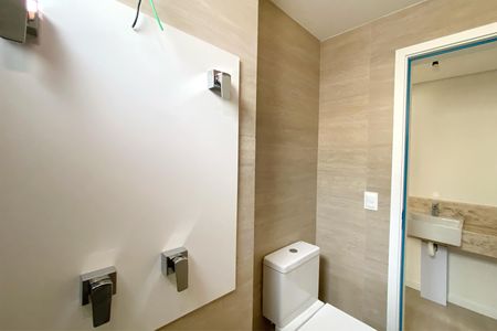 Apartamento à venda com 171m², 3 quartos e 2 vagasBanheiro das Semi Suites