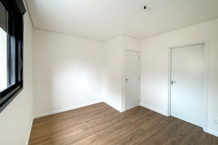 Apartamento à venda com 171m², 3 quartos e 2 vagasSuite 1