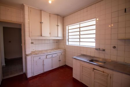 Casa à venda com 140m², 3 quartos e 2 vagasCopa