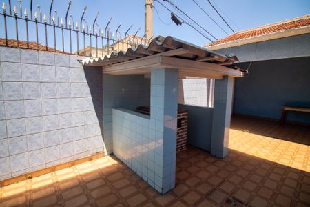 Casa à venda com 140m², 3 quartos e 2 vagasQuintal / Churrasqueira