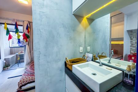 Apartamento para alugar com 28m², 1 quarto e sem vagaBanheiro social