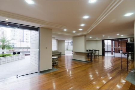 Apartamento à venda com 150m², 3 quartos e 2 vagasÁrea comum - Salão de festas