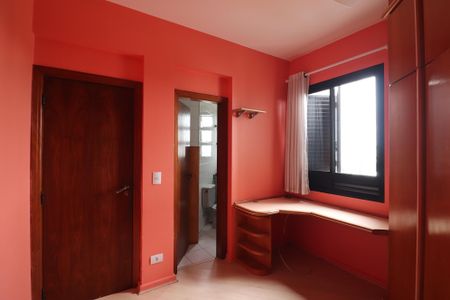 Apartamento à venda com 150m², 3 quartos e 2 vagasSuíte 3