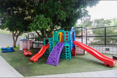 Apartamento à venda com 150m², 3 quartos e 2 vagasÁrea comum - Playground