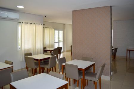 Apartamento para alugar com 60m², 2 quartos e 1 vagaÁrea comum