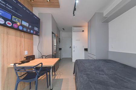 Quarto de kitnet/studio à venda com 1 quarto, 19m² em Jardim das Acacias, São Paulo