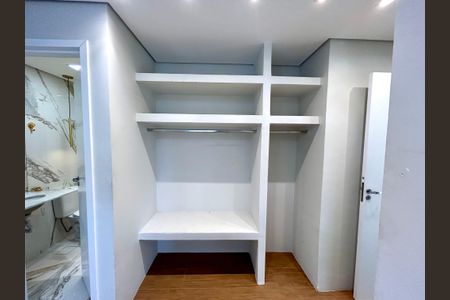 Apartamento à venda com 66m², 1 quarto e 1 vagaSuíte