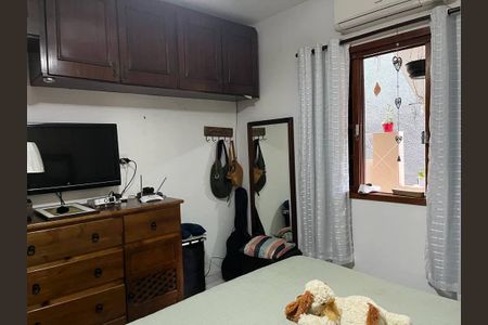 Quarto de casa para alugar com 2 quartos, 90m² em Lindo Parque, São Gonçalo