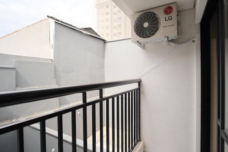 Studio para alugar com 26m², 1 quarto e sem vagaVaranda