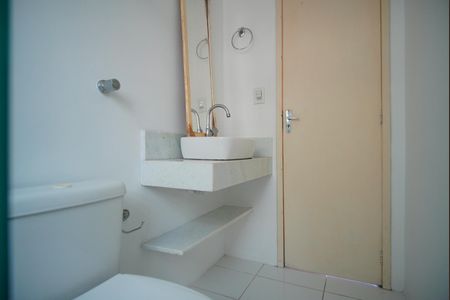Banheiro Corredor de apartamento para alugar com 1 quarto, 54m² em Auxiliadora, Porto Alegre