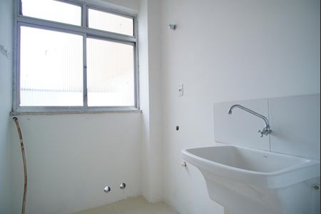 Apartamento à venda com 54m², 1 quarto e sem vagaCozinha e Área de Serviço