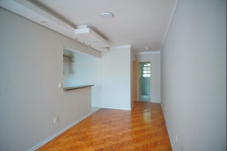Sala de apartamento para alugar com 1 quarto, 54m² em Auxiliadora, Porto Alegre