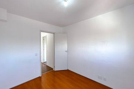 Apartamento à venda com 54m², 2 quartos e 1 vagaQuarto 2