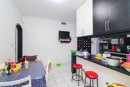Casa para alugar com 250m², 4 quartos e 2 vagasCopa