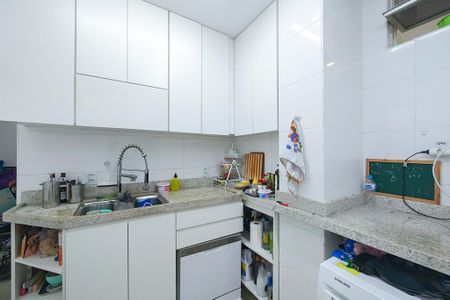Apartamento para alugar com 93m², 3 quartos e sem vaga Apartamento para alugar com 93m², 3 quartos e sem vagaCozinha